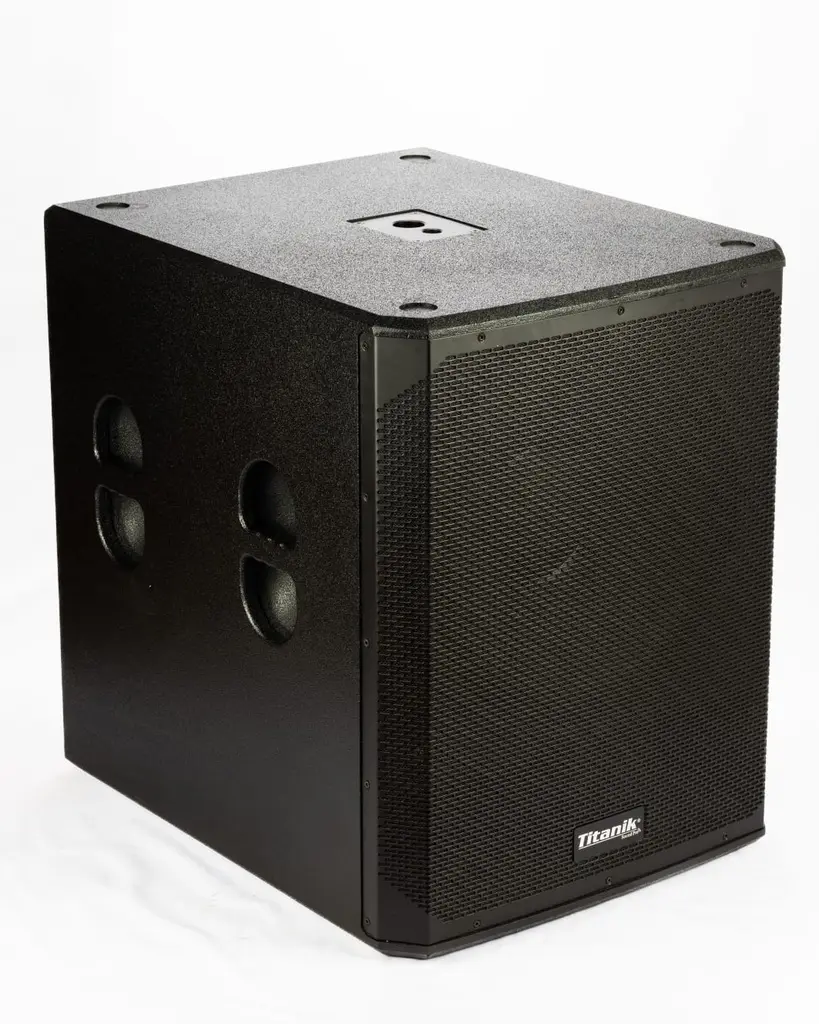 TITAN118SA%20SUBWOOFER%20AMPLIFICADO%204000W%20MAX%2018%22%20TITANIK