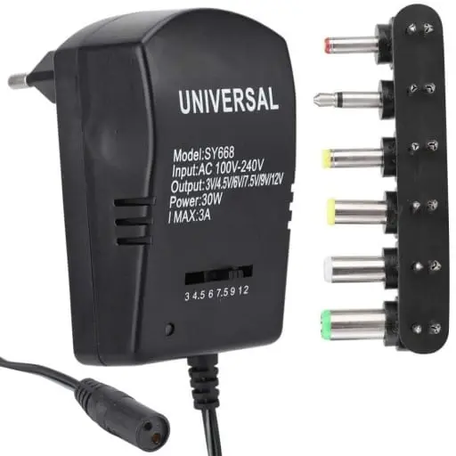 [SY668] ADAPTADOR UNIVERSAL 12V/3A